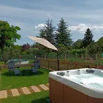 Rural Casa Paco Con Jacuzzi Exterior Y Barbacoa Aínsa